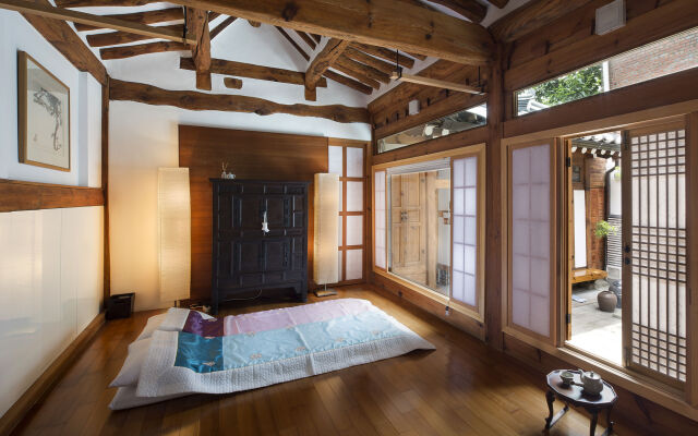 Xiwoo Hanok Guesthouse