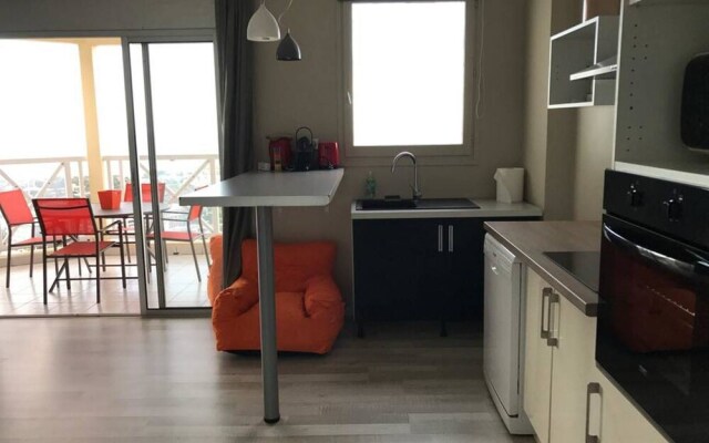 Apartment With one Bedroom in Saint-denis, With Wonderful sea View, Te