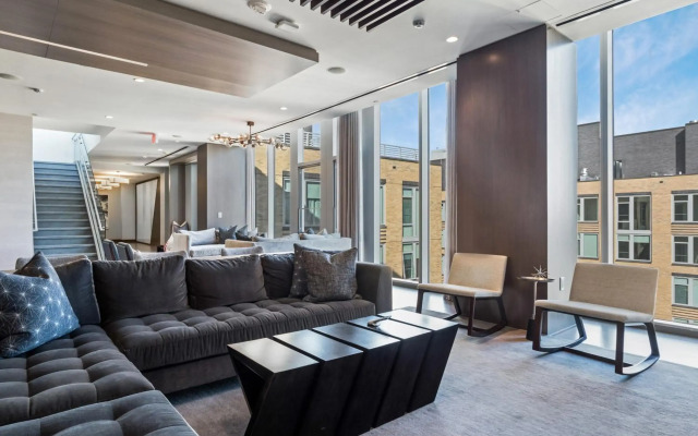 Global Luxury Suites Crystal City