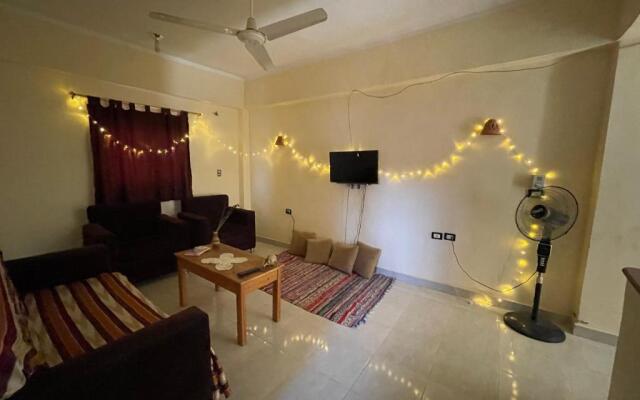 The Mountain View Apartment