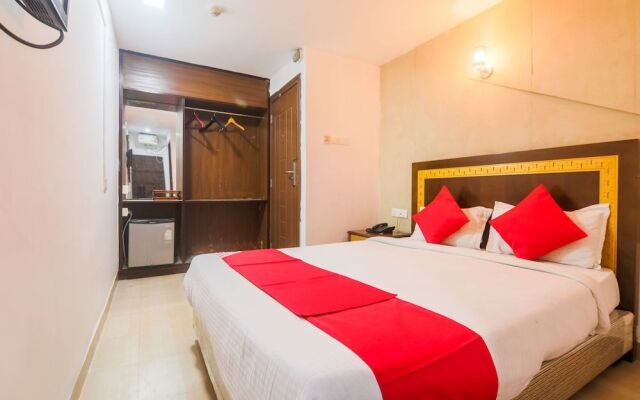 OYO 8326 Hotel The Silk Routee