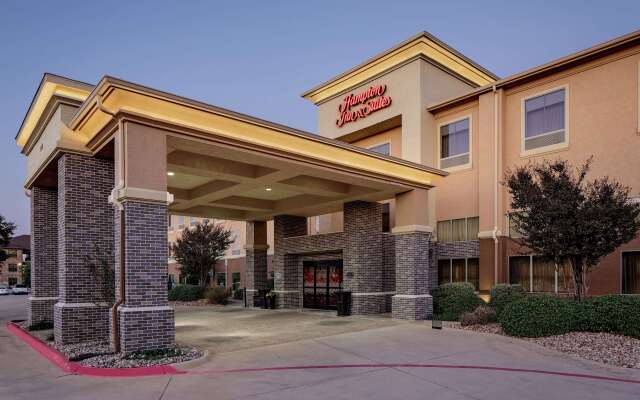 Hampton Inn & Suites Denton