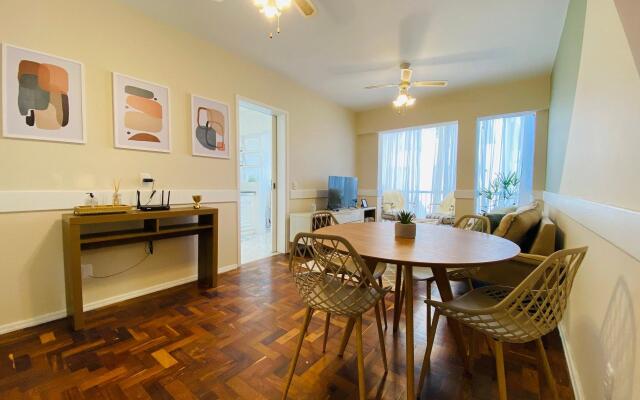 MRG - Charmoso 2D na Rua Coberta