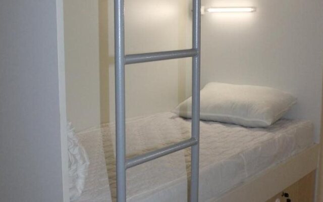 Berry-Hostel