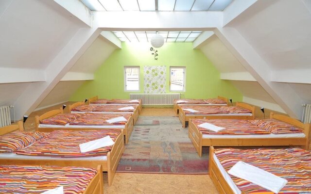 Ritchies Hostel