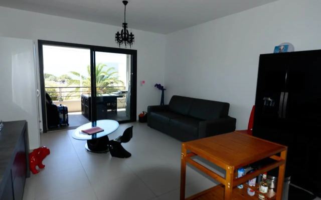 Studio T1 bis vue mer Propriano