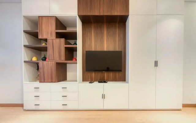 Ultra Luxurious 4 Bed Apartment