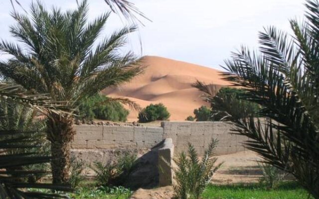 Maison Merzouga Guest House