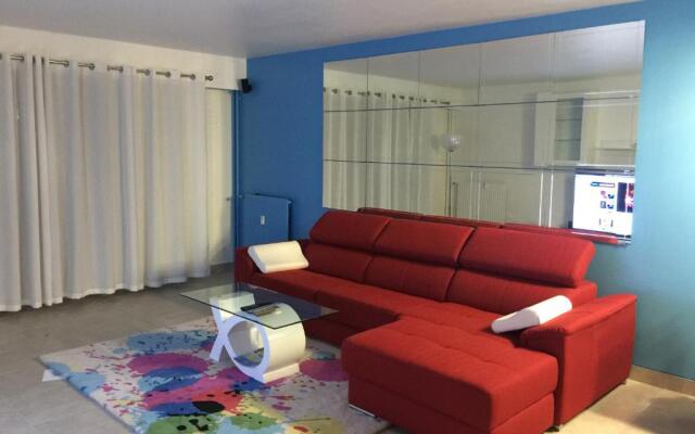 CHAMBRE a louer vue sur seine