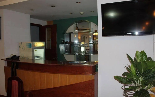 Happy Room ApartHotel