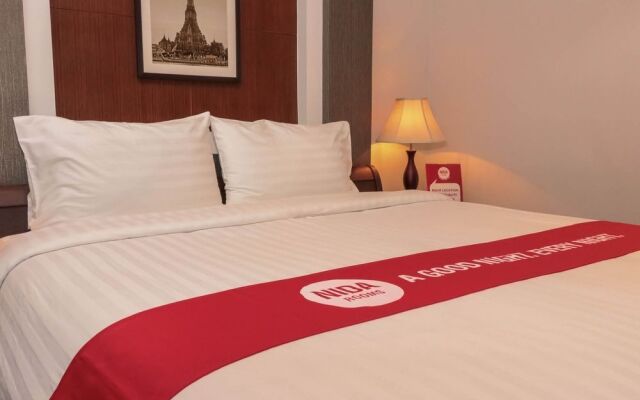 曼谷奈达客房邦甲比卡塔尔队酒店(Nida Rooms Bang Kapi 246 Rajamangala)