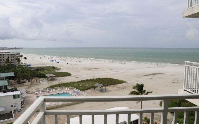 Jamaica Royale - 704 - 2 Br Condo