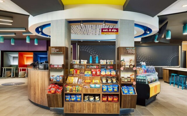 Tru by Hilton Charleston Airport