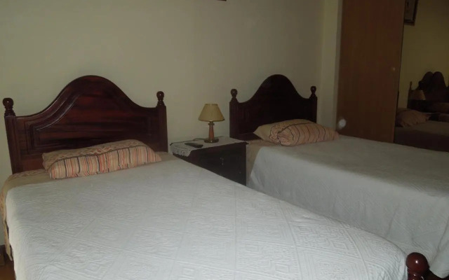 Borges Pimentel Apartment