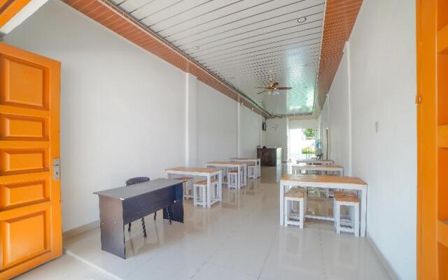 Anara Residence & Guest House by OYO Rooms