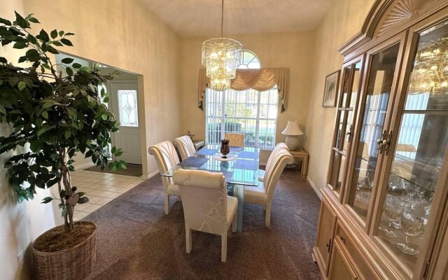 Immaculate Villa in Kissimmee South Facing Pool