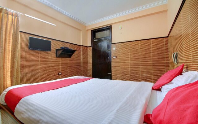 Sama Deluxe By OYO Rooms