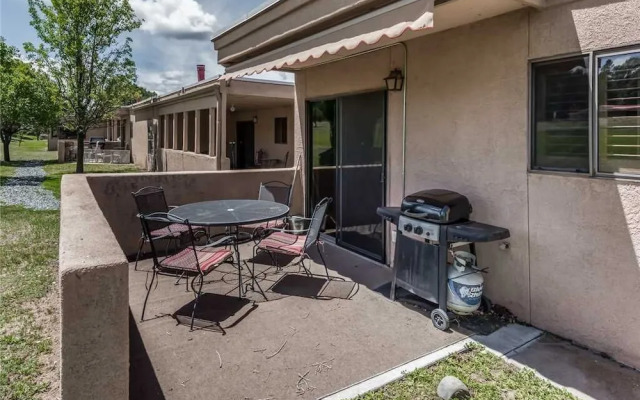 Aspen Run Condo 2B - Two Bedroom Condo