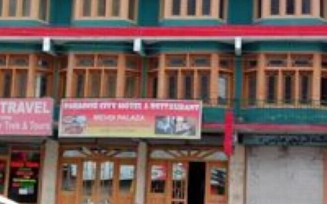 Paradise City Hotel and Restaurant