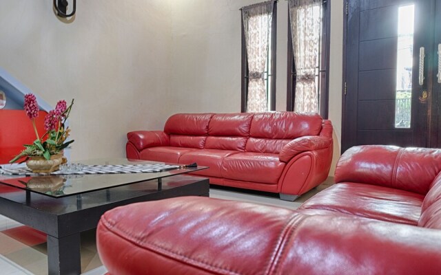 Pondok Dian Syariah by OYO Rooms