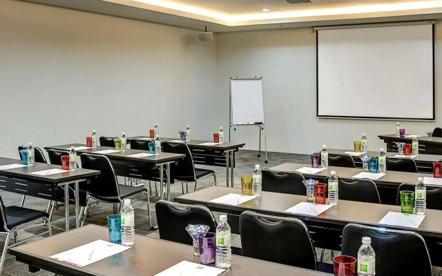 ibis Styles Kuala Lumpur Fraser Business Park