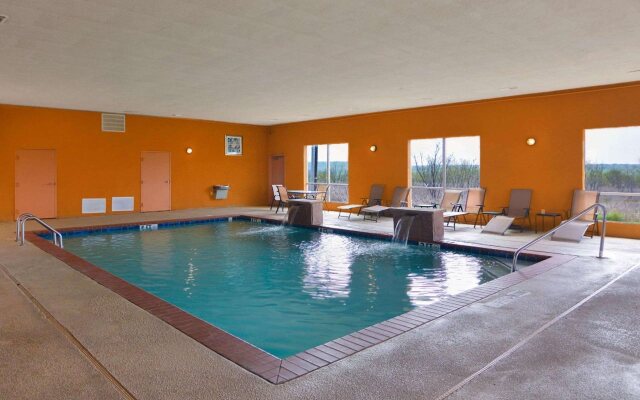 Motel 6 Mineral Wells, TX