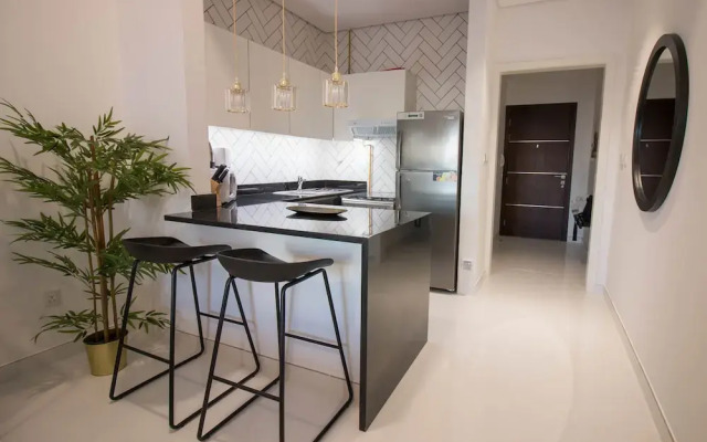 One Perfect Stay -  Plazzo