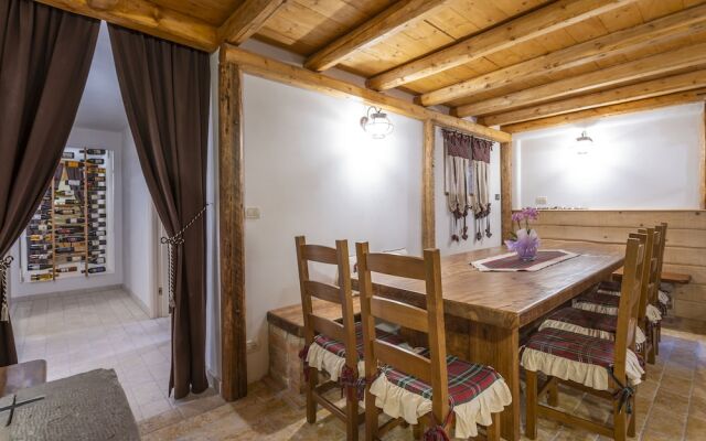 Gorizia Sweet Minihouse with Parking