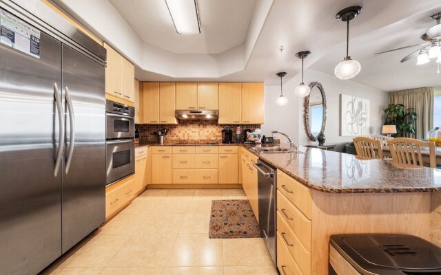 Crb0611 3 Bedroom Condo