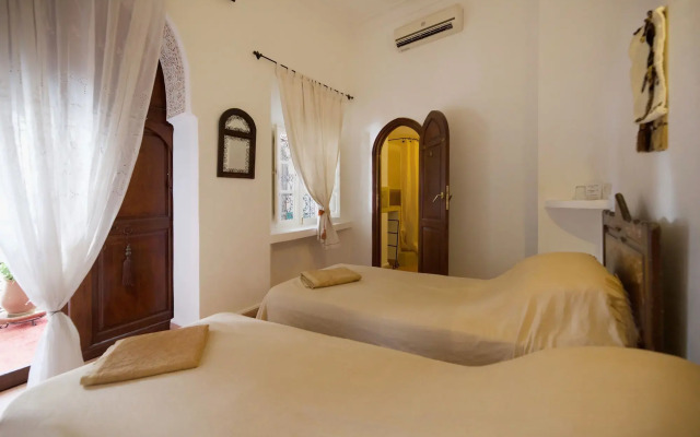 Riad Noor Charana