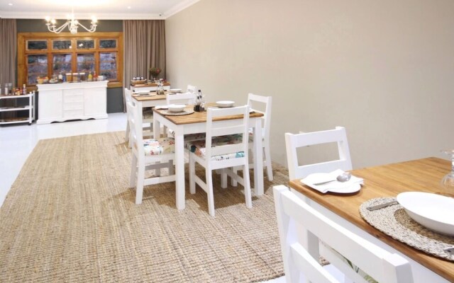 Curry's Post Bed and Breakfast