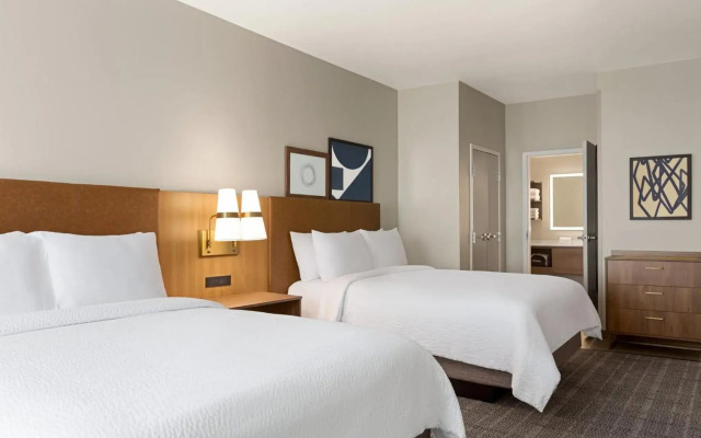 Staybridge Suites Chicago-Oakbrook Terrace by IHG