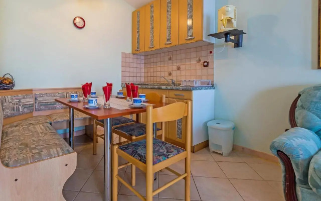 Apartment Cesarica 3