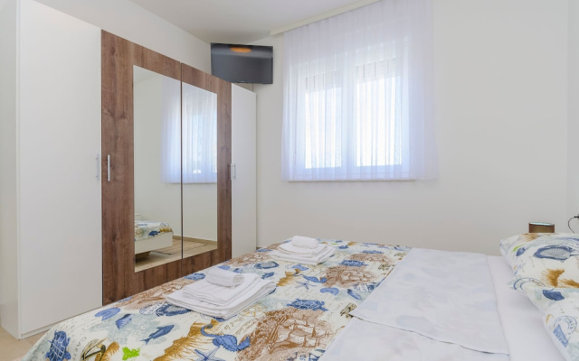 Apartments Luxury and Sea View