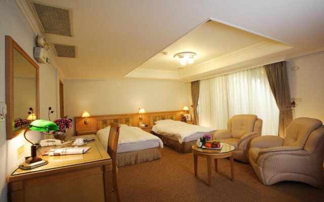 Kingdom Hotel