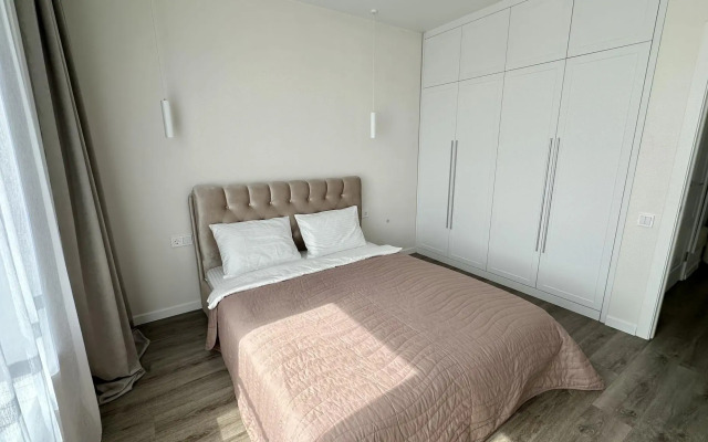 Cozy apartment on Nikolay Masharov street 4