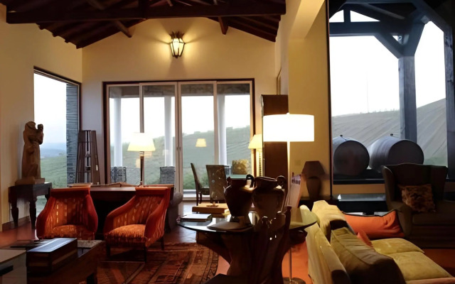 Casa das Pipas / Quinta do Portal