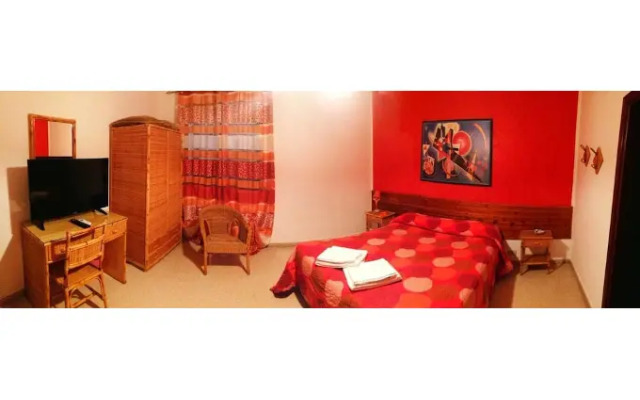Seven Rooms