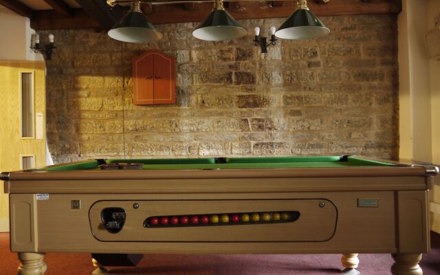 Mullions Hotel