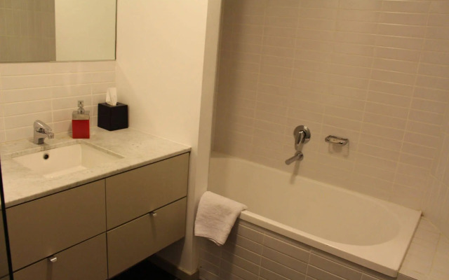 Dockland View Apartment