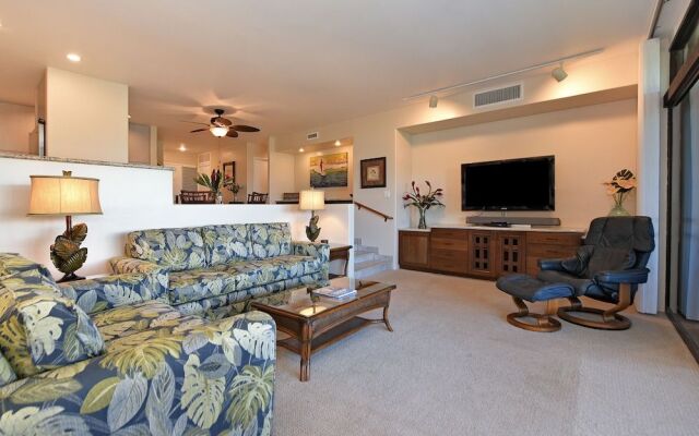 Kaanapali Royal N 102 by RedAwning