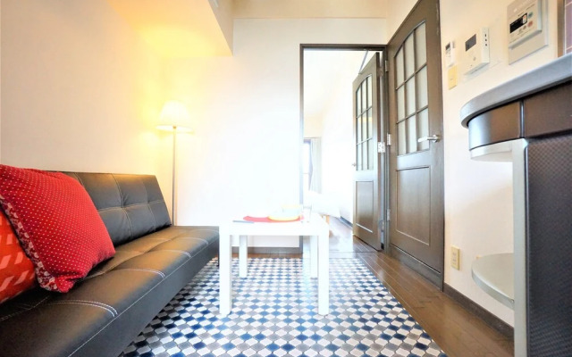 Terry's Apartment Shinsaibashi East I G11F