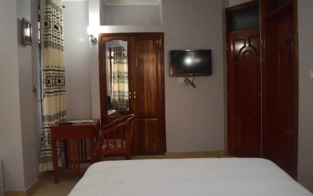 Venice Hotel