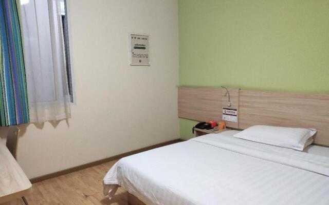 7Days Inn Chongqing Wushan Guangdong Road