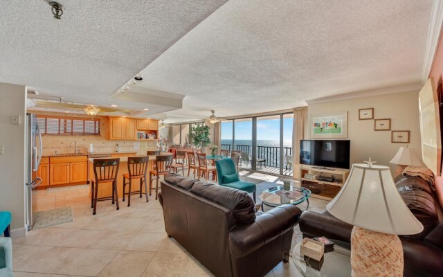 Trillium 4A Beach Front Condo With Private Balcony/amazing Views