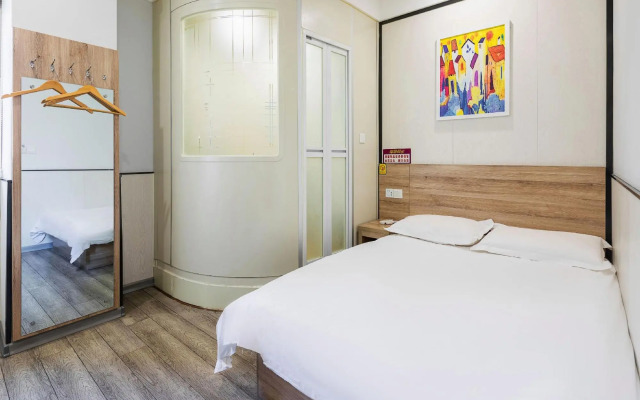 100 Inn Liangpin Hotel (Nanjing Maigaoqiao Subway Station)