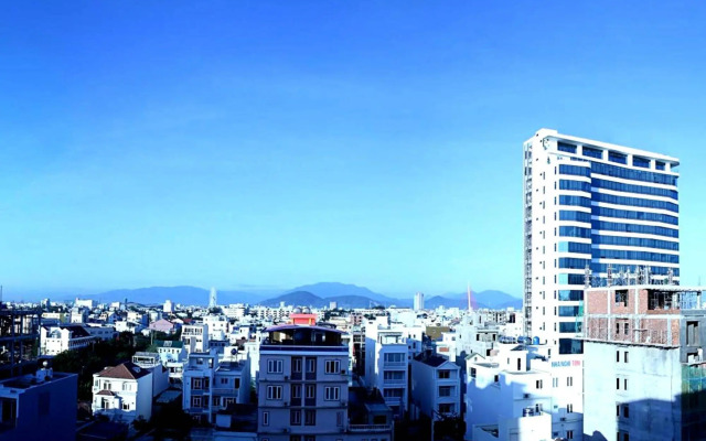 Platinum Beach Hotel