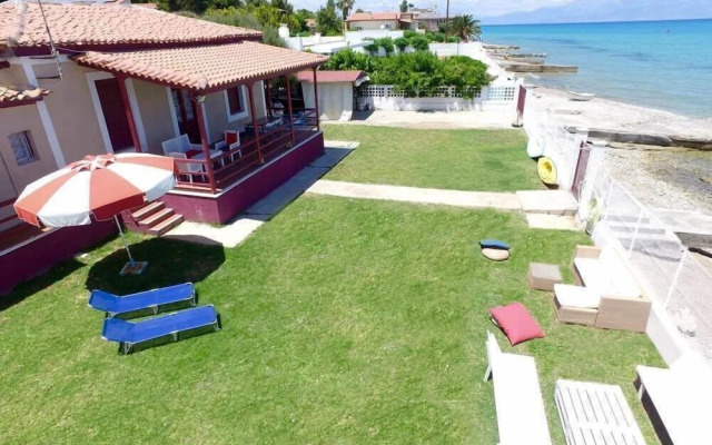 Costa Vasia Suites & Apartments