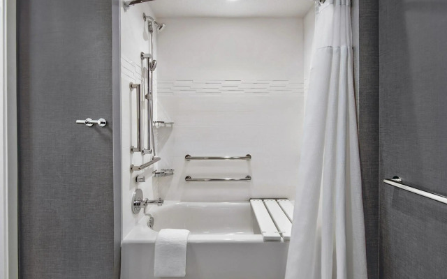 Residence Inn by Marriott Orlando Flamingo Crossing/Western Entrance