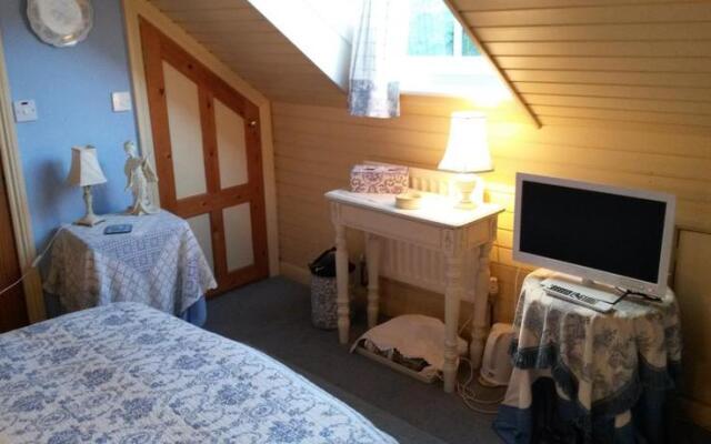 Riverview Bed And Breakfast